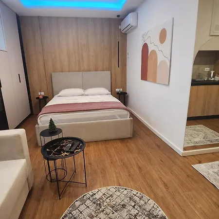 Apartment Dobrinja - Free Parking- Rent A Car